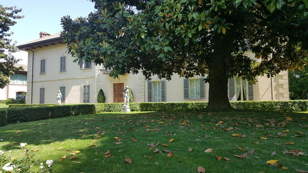 Borgo Archinto Apartman Robecco sul Naviglio Kültér fotó