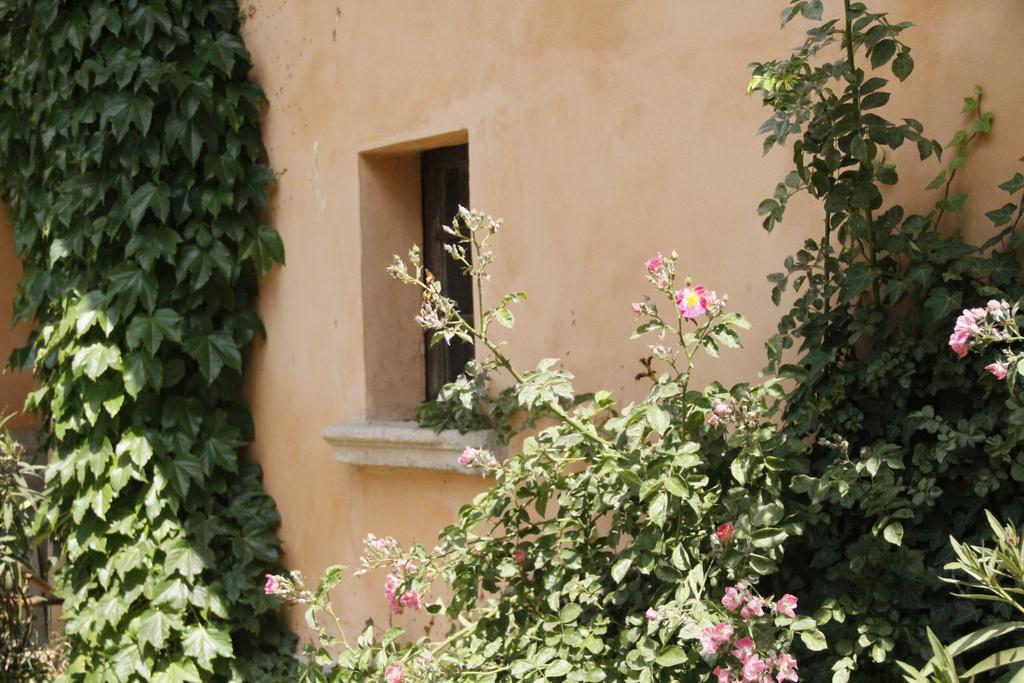 Borgo Archinto Apartman Robecco sul Naviglio Kültér fotó