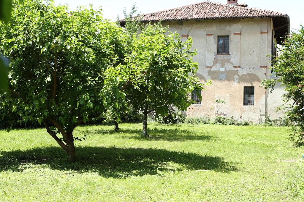 Borgo Archinto Apartman Robecco sul Naviglio Kültér fotó