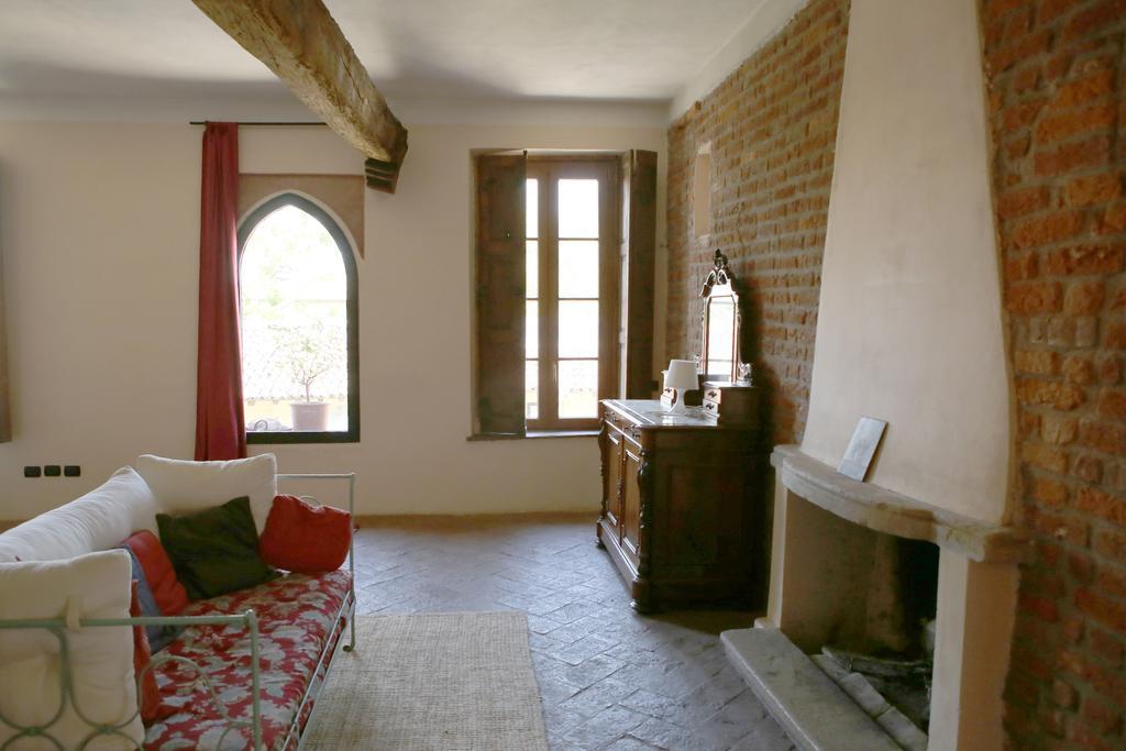 Borgo Archinto Apartman Robecco sul Naviglio Kültér fotó