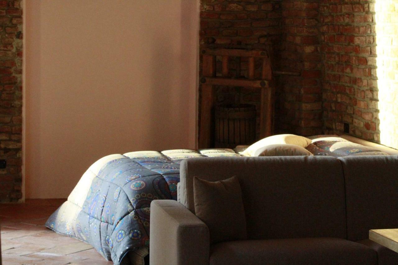 Borgo Archinto Apartman Robecco sul Naviglio Kültér fotó